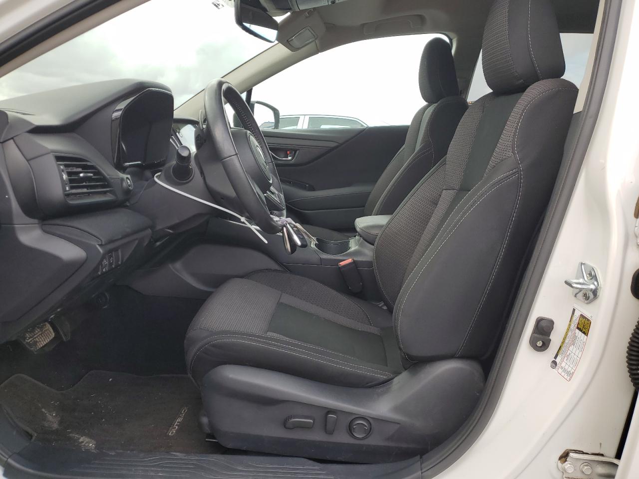 Subaru Outback Premium Image 3