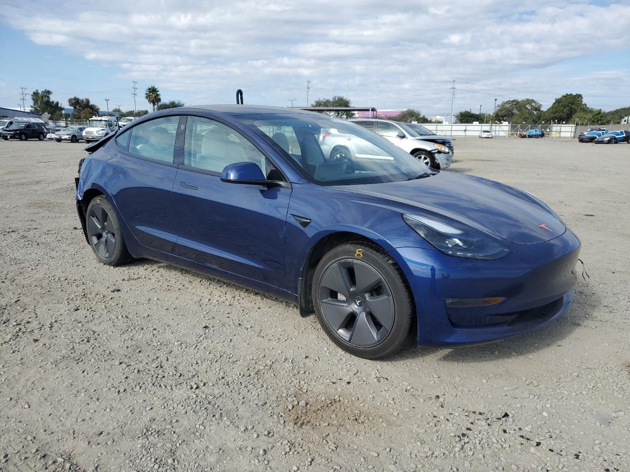Tesla Model 3 Image 12