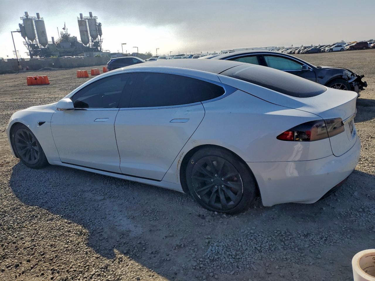 Tesla Model S Image 7