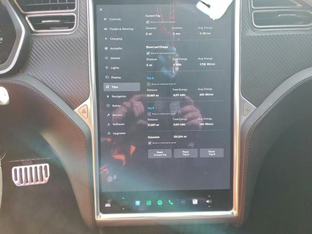 Tesla Model S Image 9