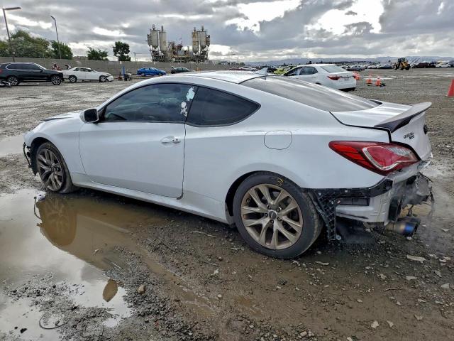 Hyundai Genesis 3.8l Image 2