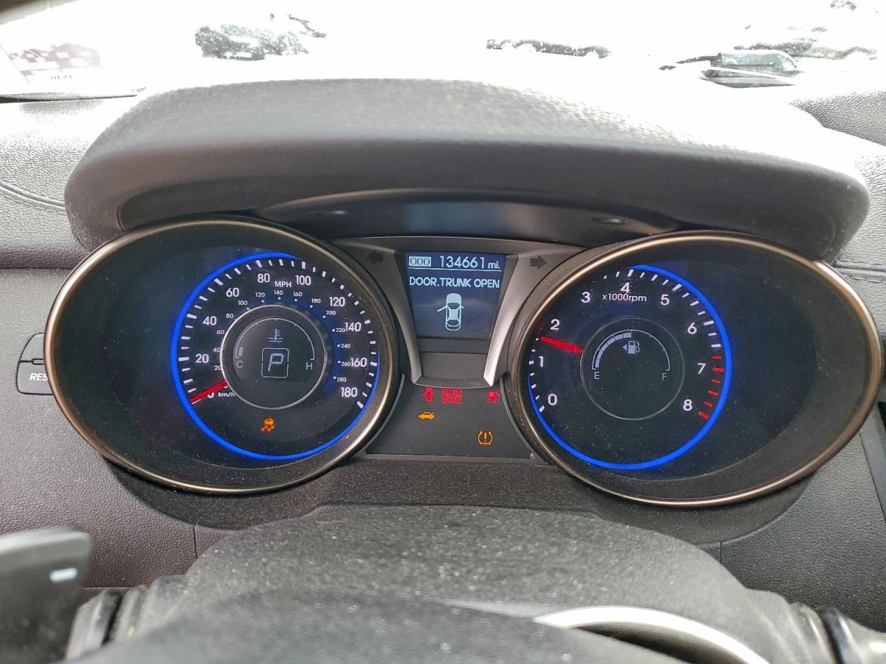 Hyundai Genesis 3.8l Image 4