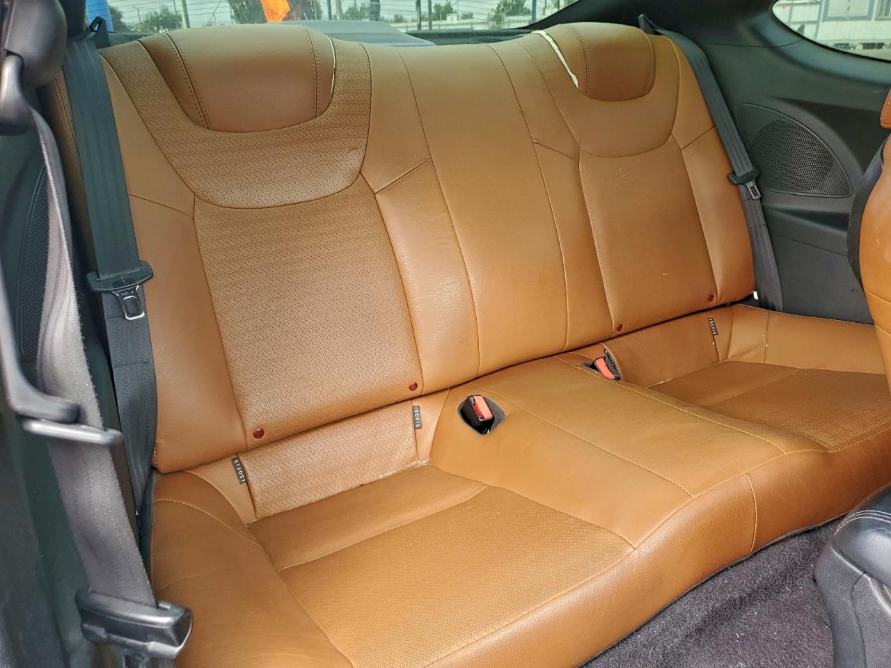 Hyundai Genesis 3.8l Image 13