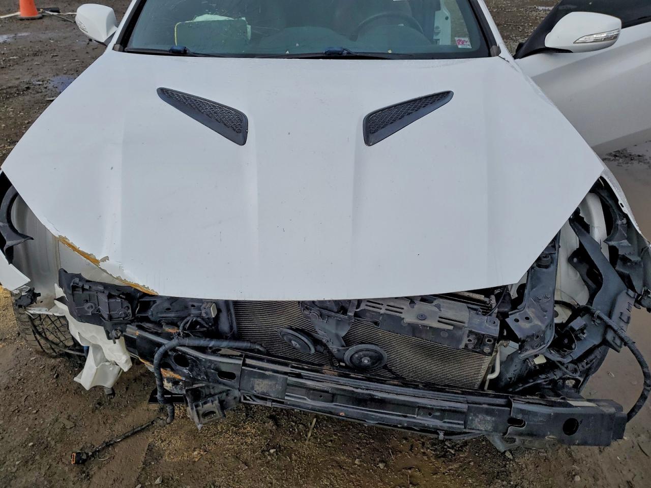 Hyundai Genesis 3.8l Image 9