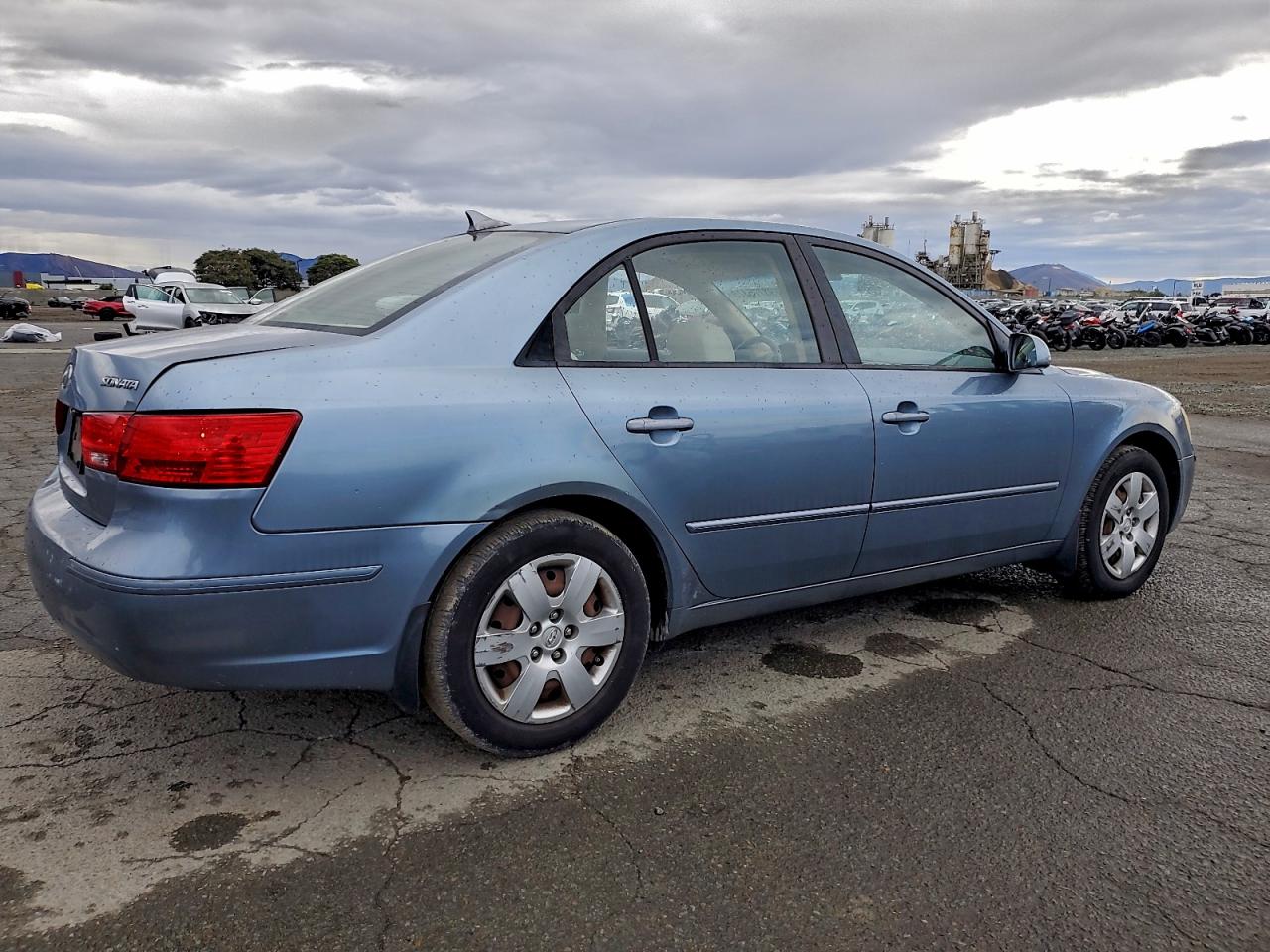 Hyundai SONATA Gls Image 2