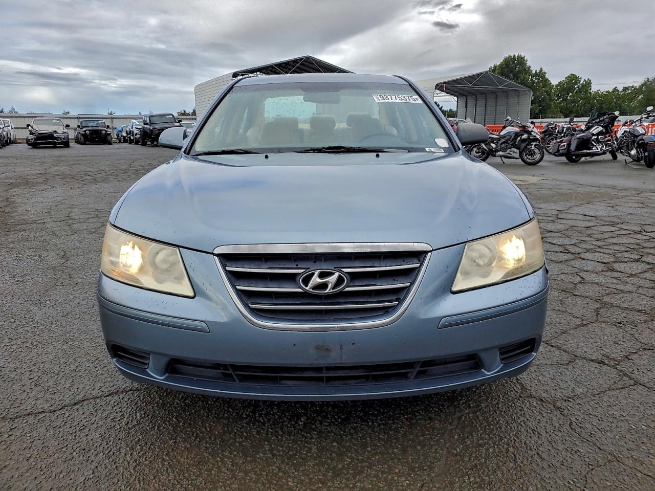 Hyundai SONATA Gls Image 3