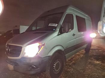  Salvage Mercedes-Benz Sprinter