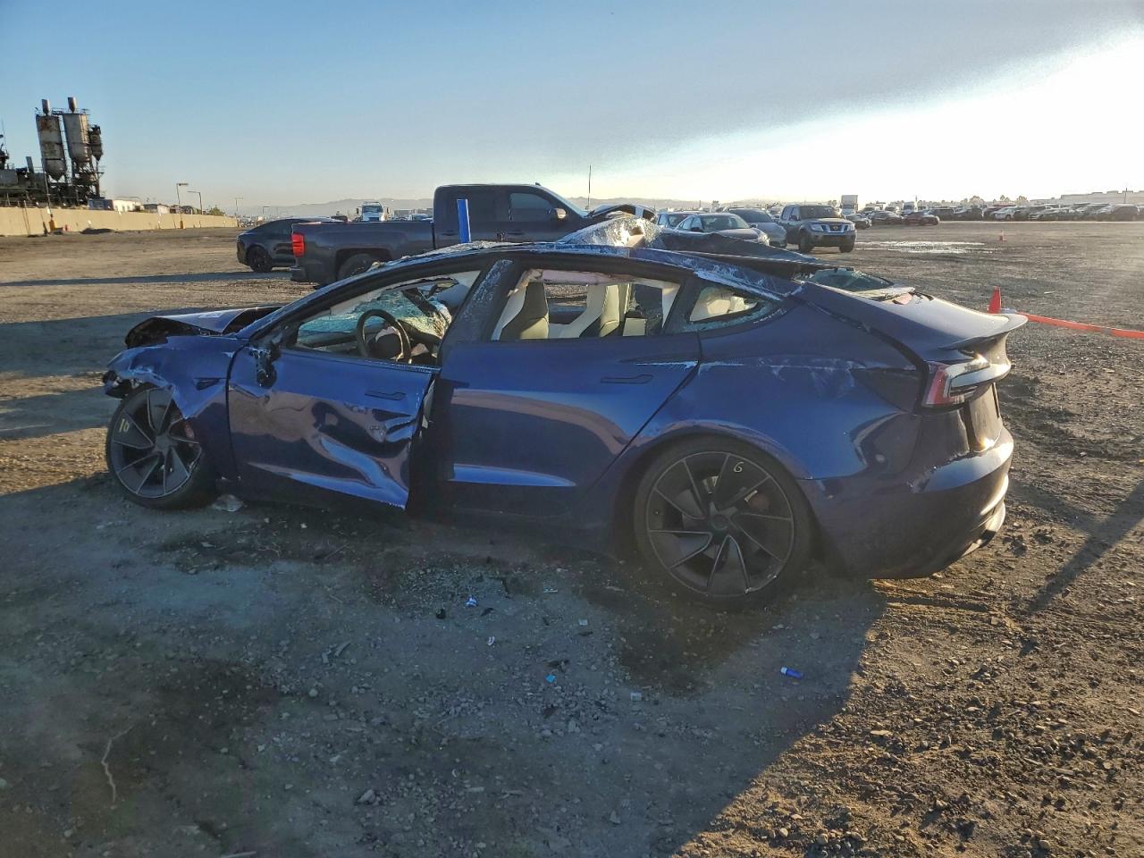Tesla Model 3 Image 3