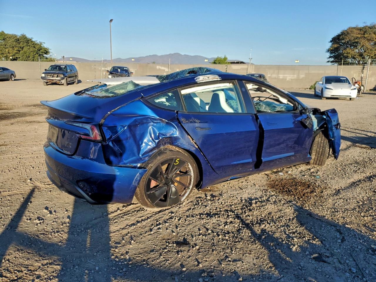 Tesla Model 3 Image 8