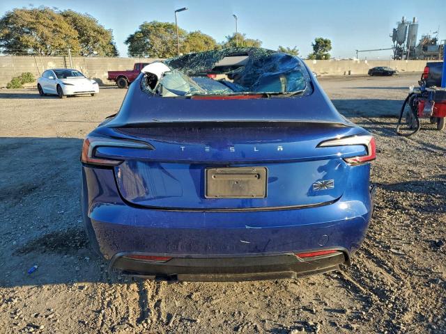 Tesla Model 3 Image 13