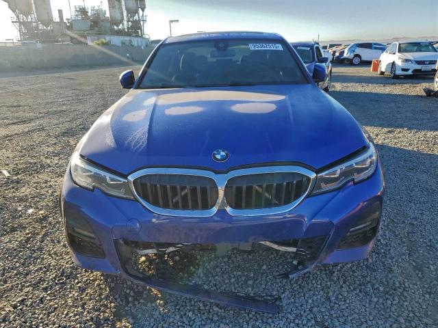 BMW 3 Series Image 5