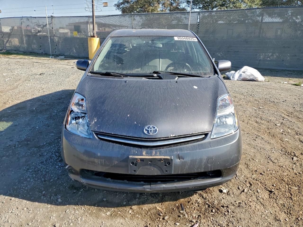 Toyota Prius Image 12