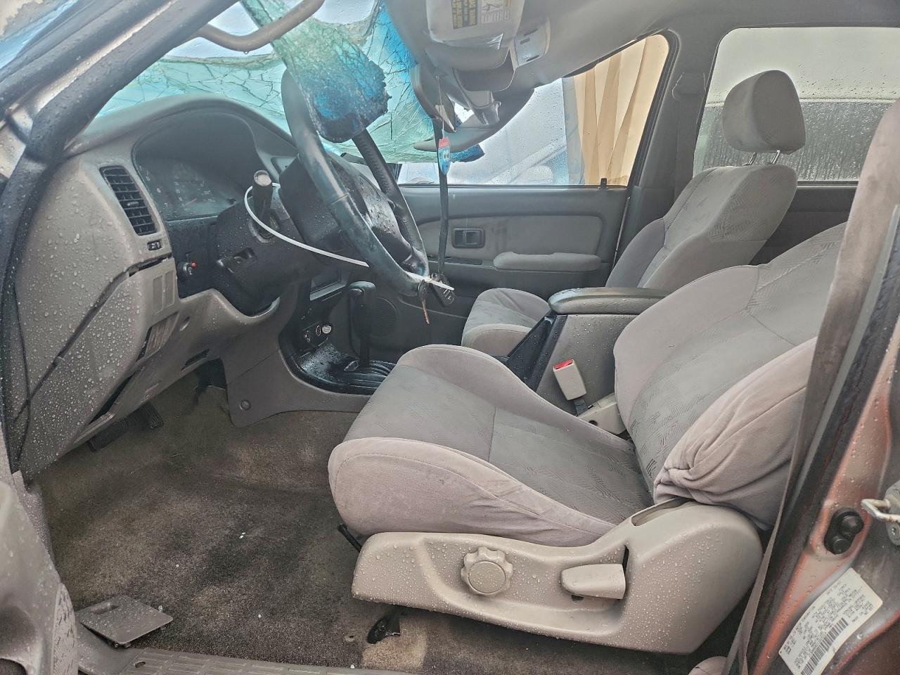 Toyota 4Runner Sr5 Image 6