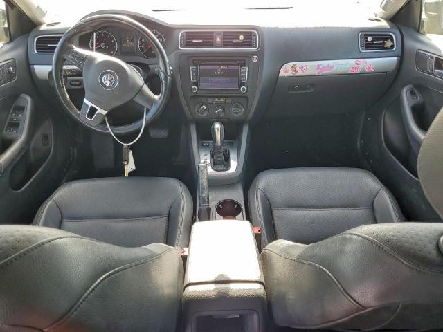 Volkswagen Jetta Se Image 2