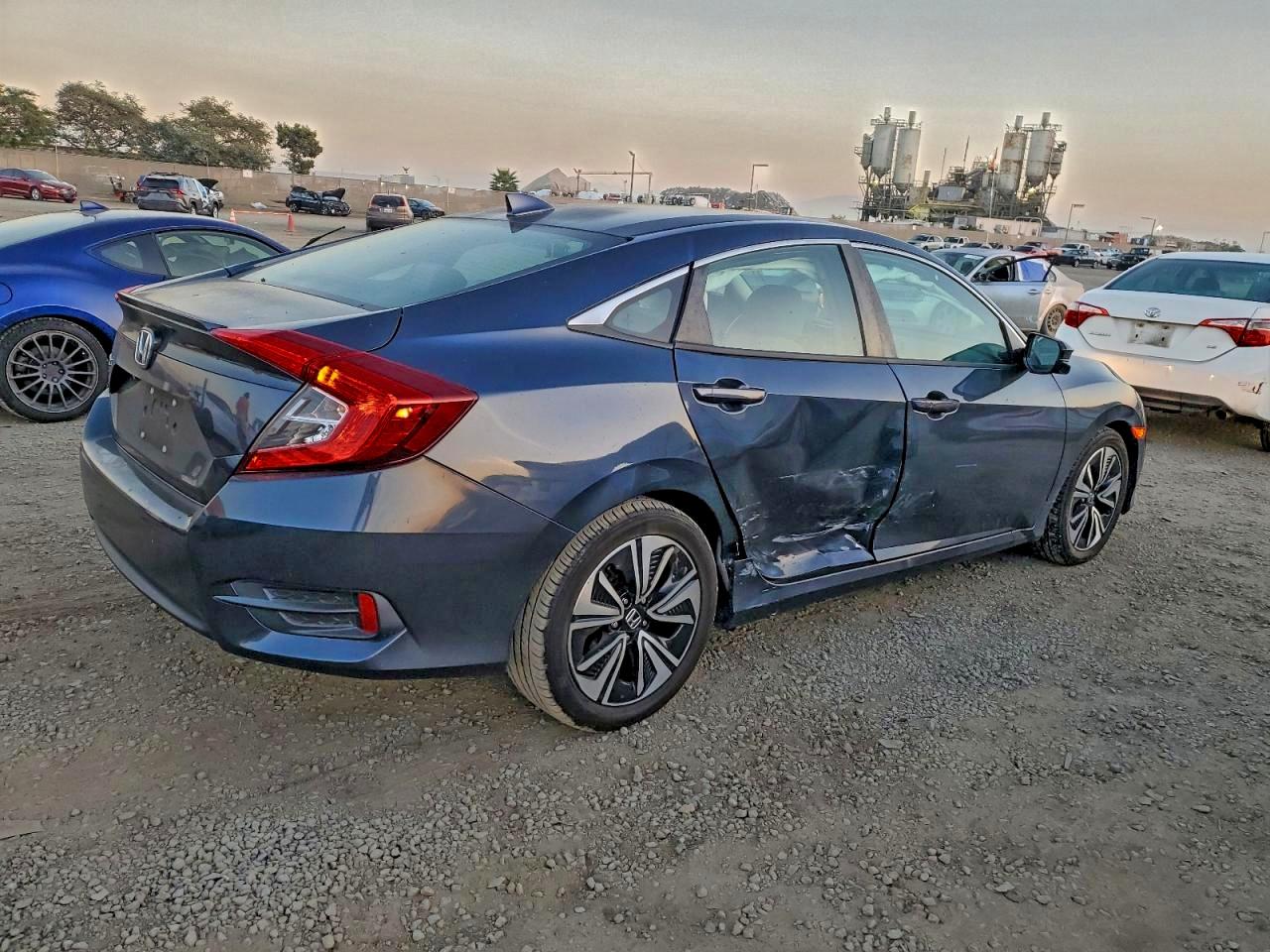 Honda Civic Ex Image 12