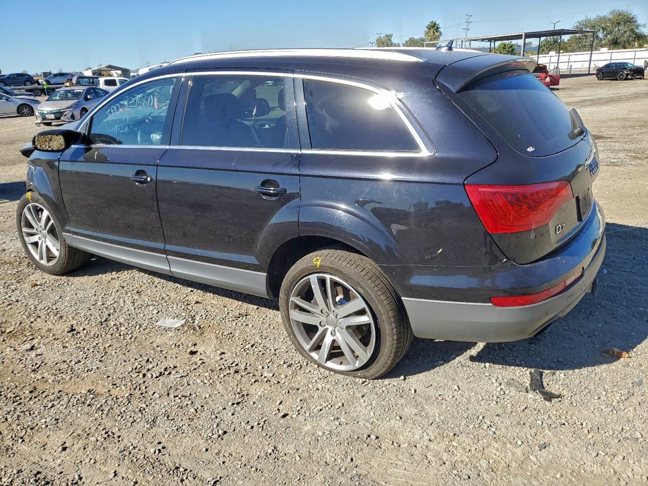 Audi Q7 Premium Plus Image 2