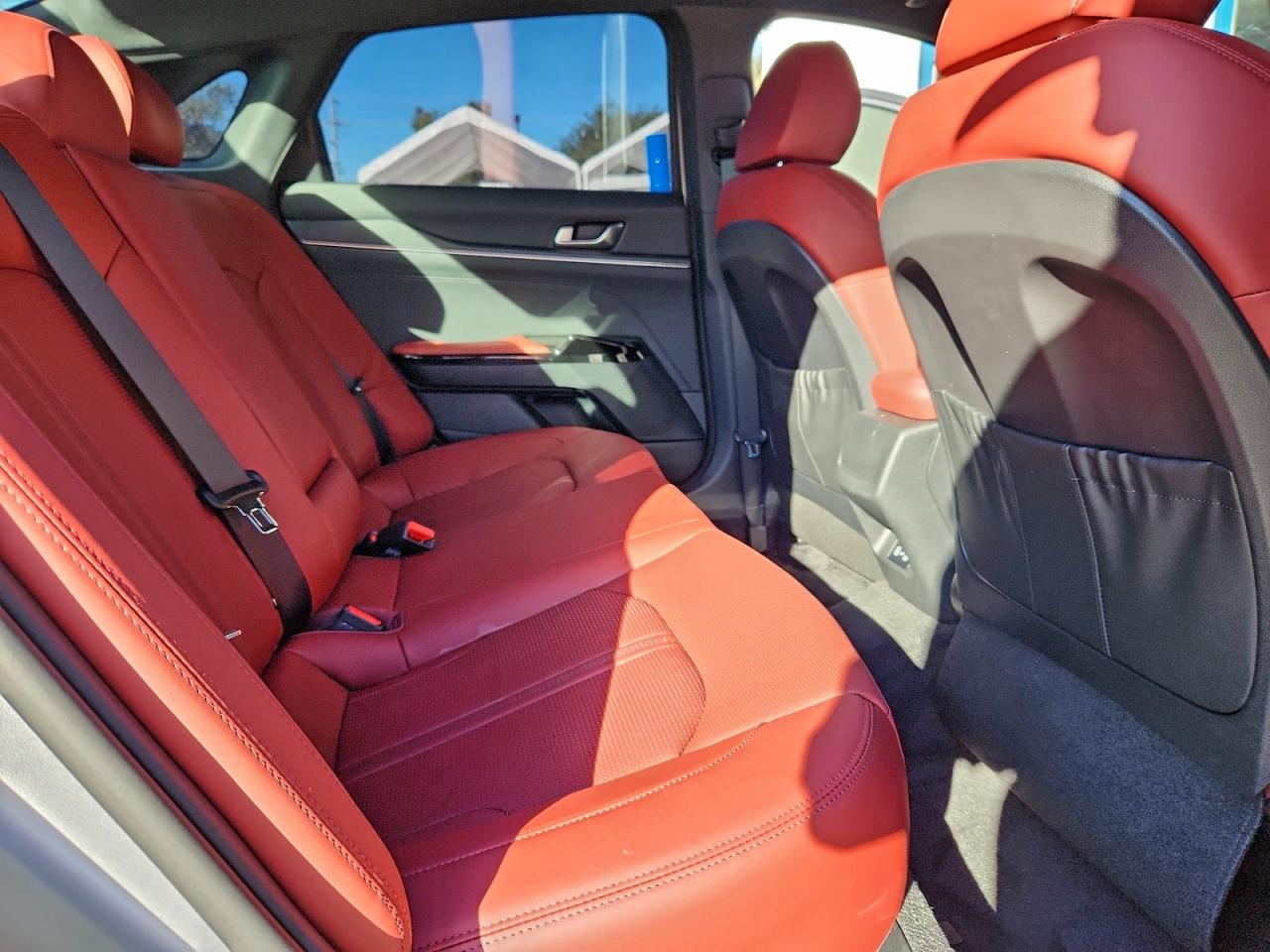 Kia K5 Gt Line Image 9