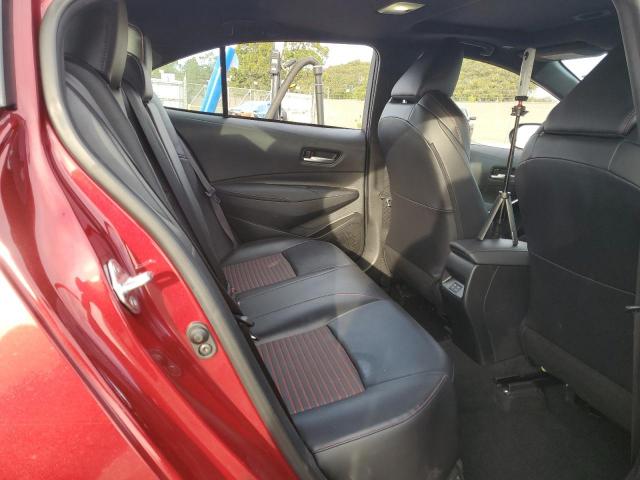 Toyota Corolla Xse Image 3