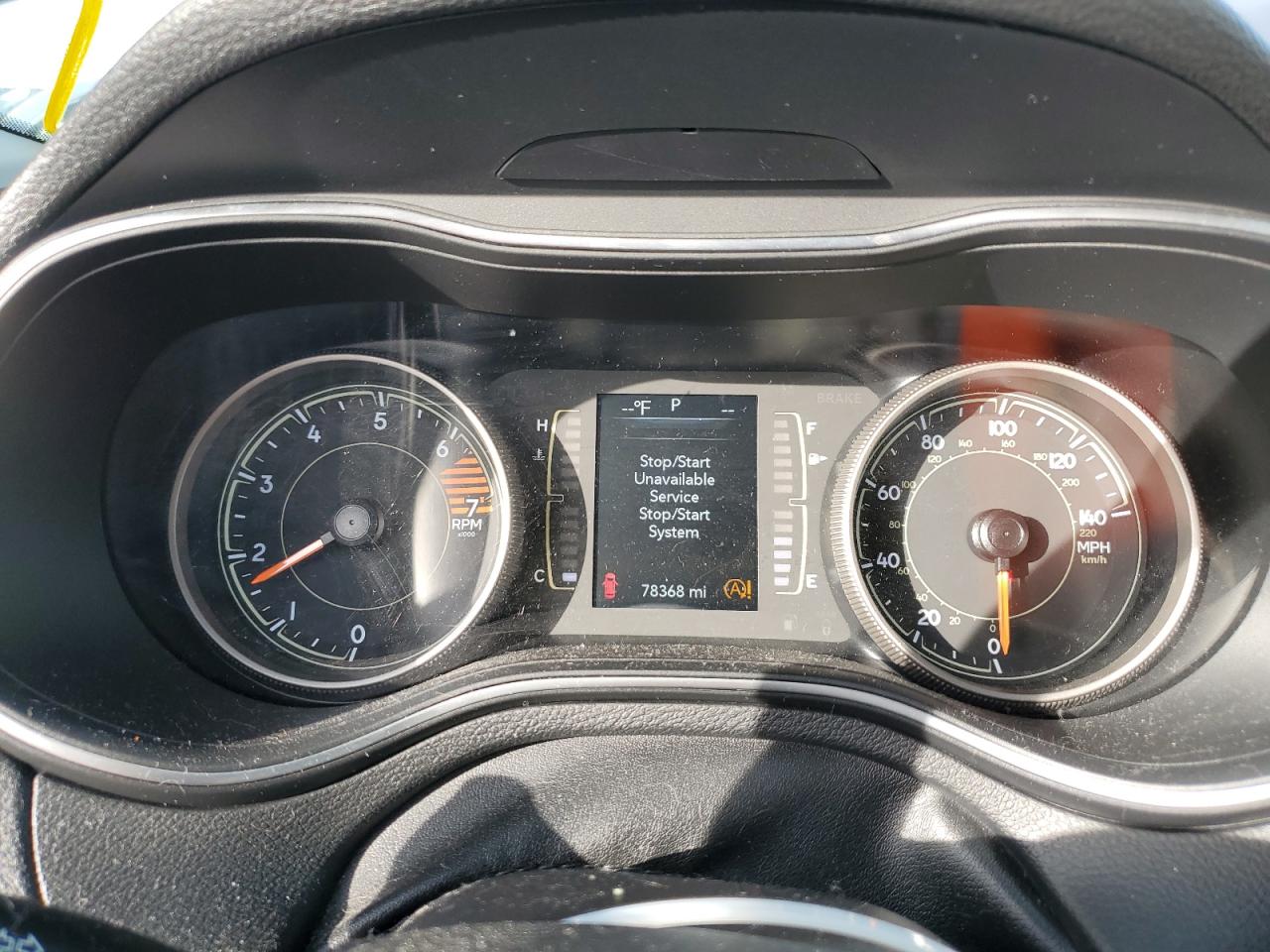 Jeep Grand Cherokee Latitude Plus Image 8