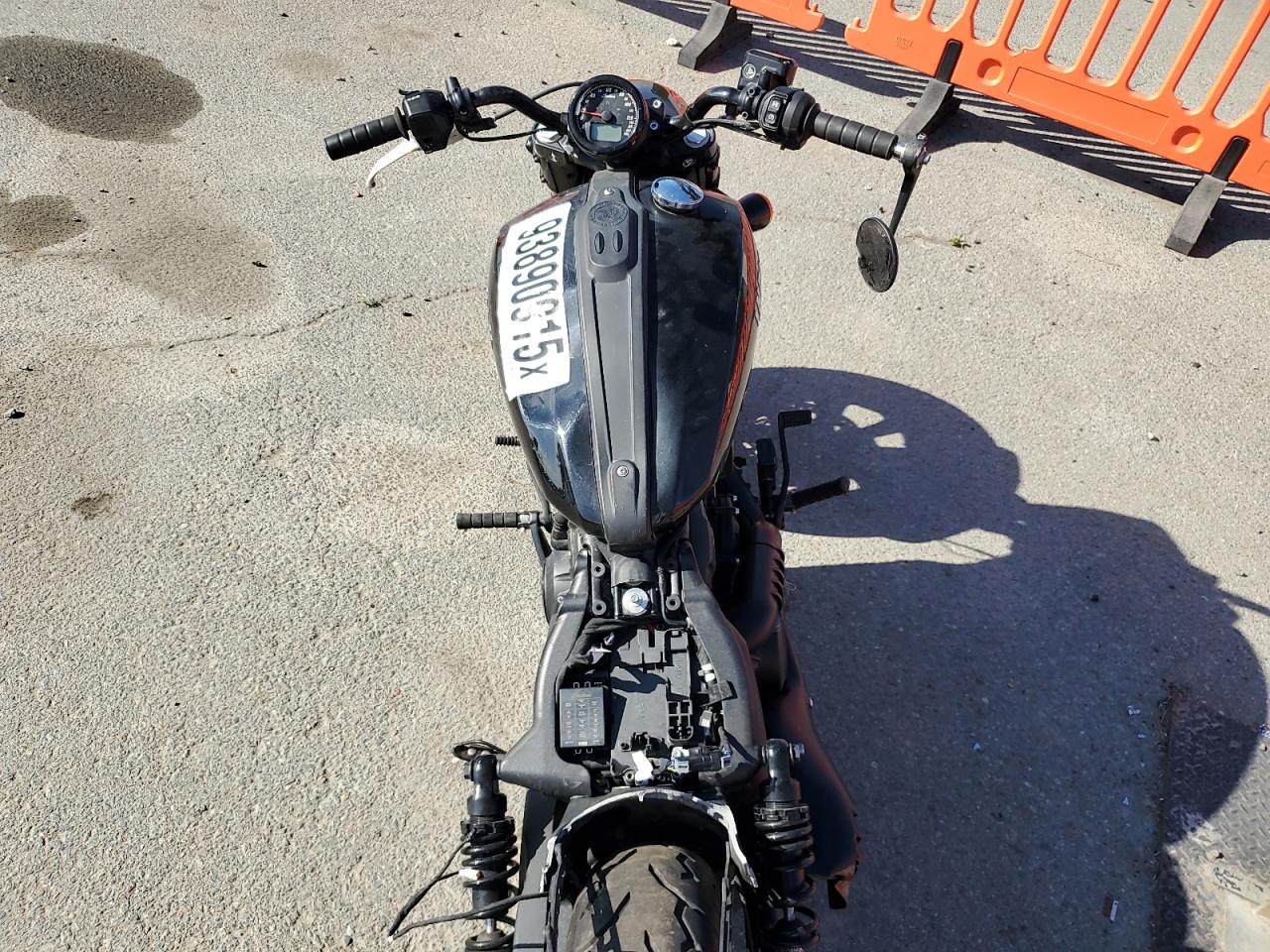 Indian Motorcycle Co Motorcycle Bobber Image 7