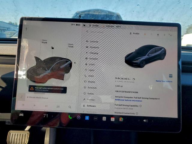 Tesla Model 3 Image 12