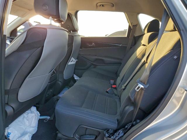 Kia Sorento Lx Image 9