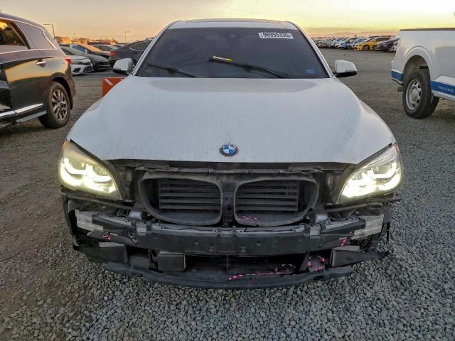 BMW 7 Series Li Image 4