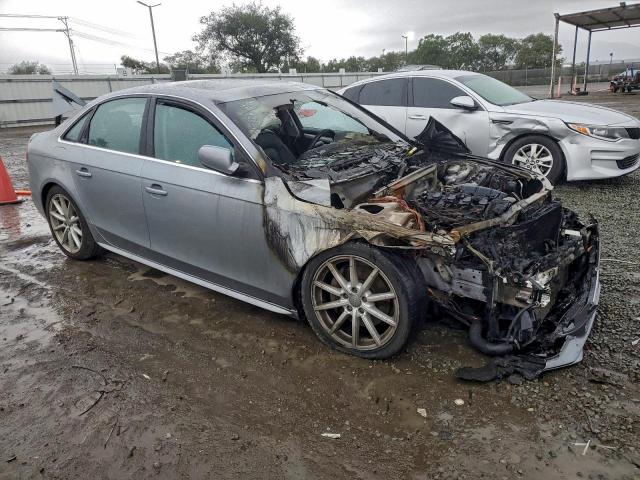 Audi A4 Premium S-line Image 9