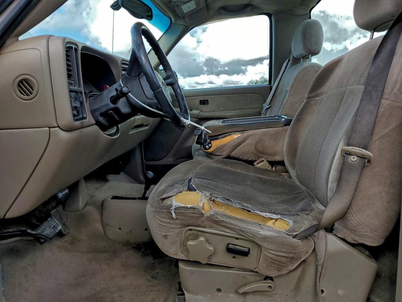 Chevrolet Silverado K1500 Image 10