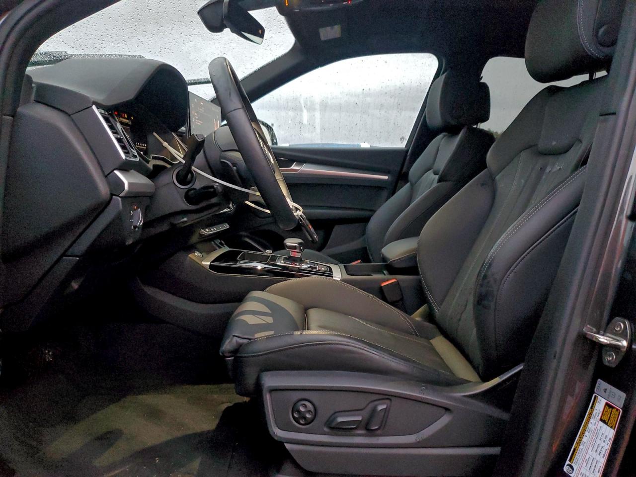 Audi Q5 Premium 45 Image 8