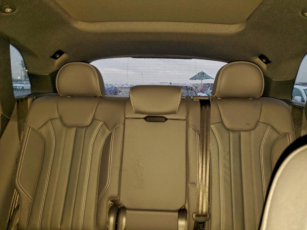 Audi Q5 Premium 45 Image 12