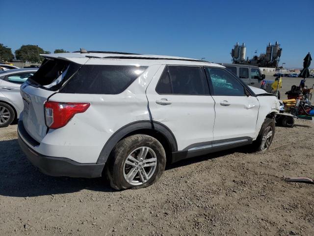 Ford Explorer Xlt Image 8