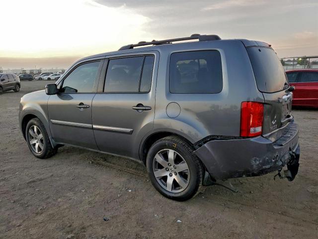 Honda Pilot Touring Image 2