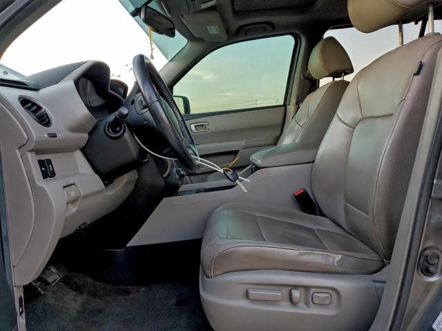 Honda Pilot Touring Image 8