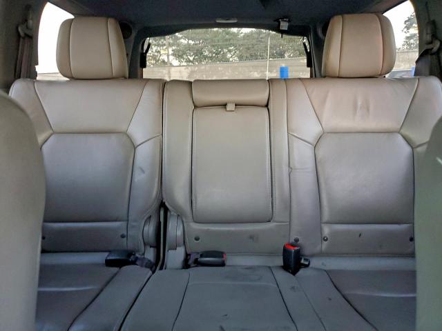 Honda Pilot Touring Image 5