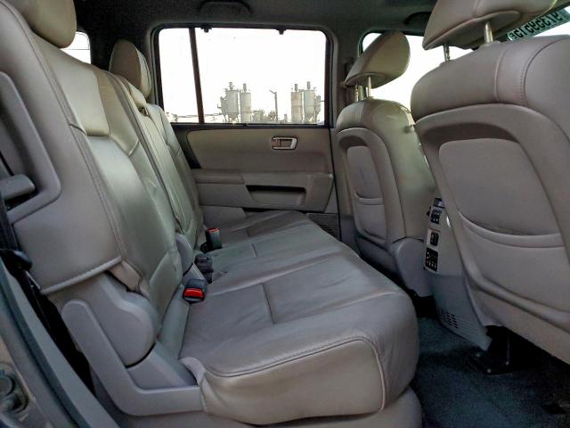 Honda Pilot Touring Image 6