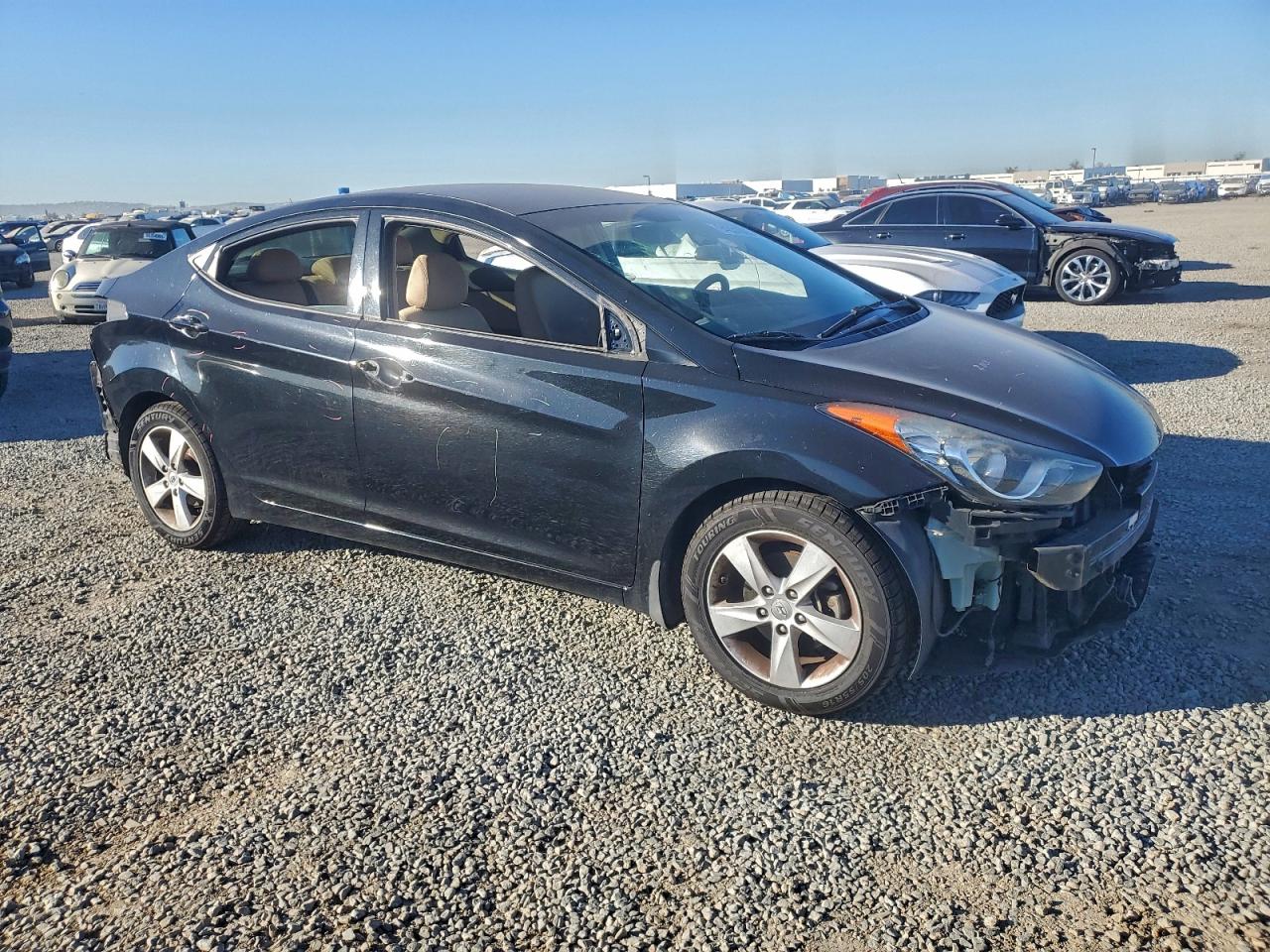 Hyundai ELANTRA Gls Image 9