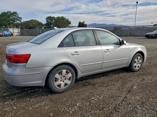 Hyundai SONATA Gls Image 3