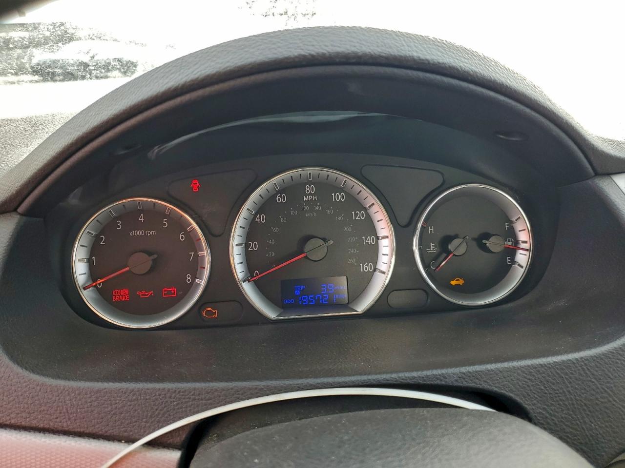 Hyundai SONATA Gls Image 5