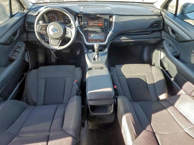 Subaru Legacy Image 6