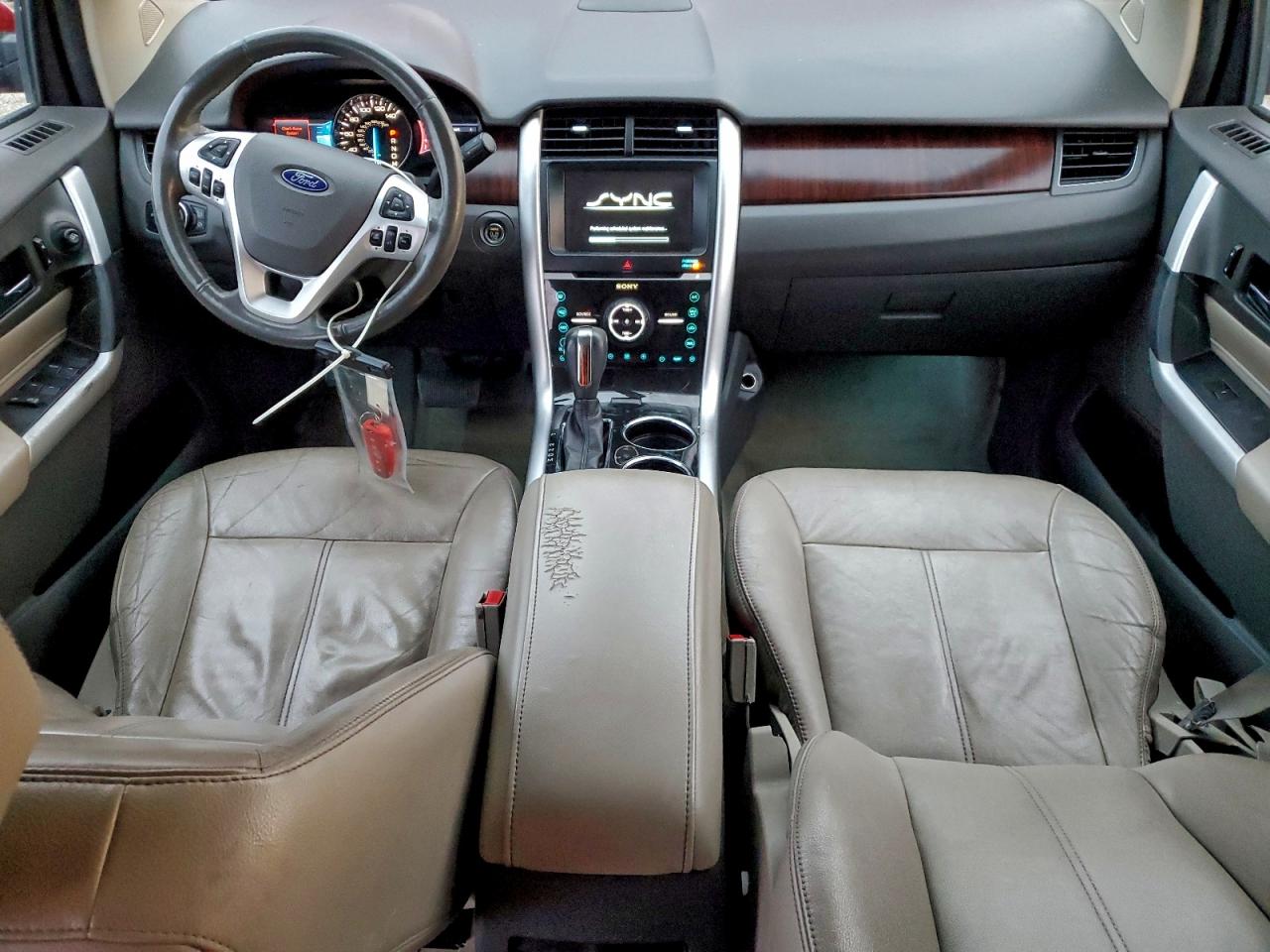 Ford Edge Limited Image 3