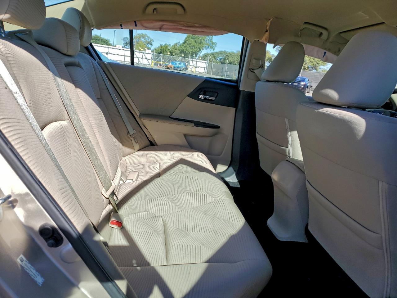 Honda Accord Lx Image 4