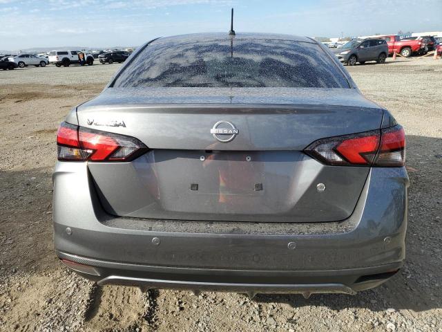 Nissan Versa S Image 11