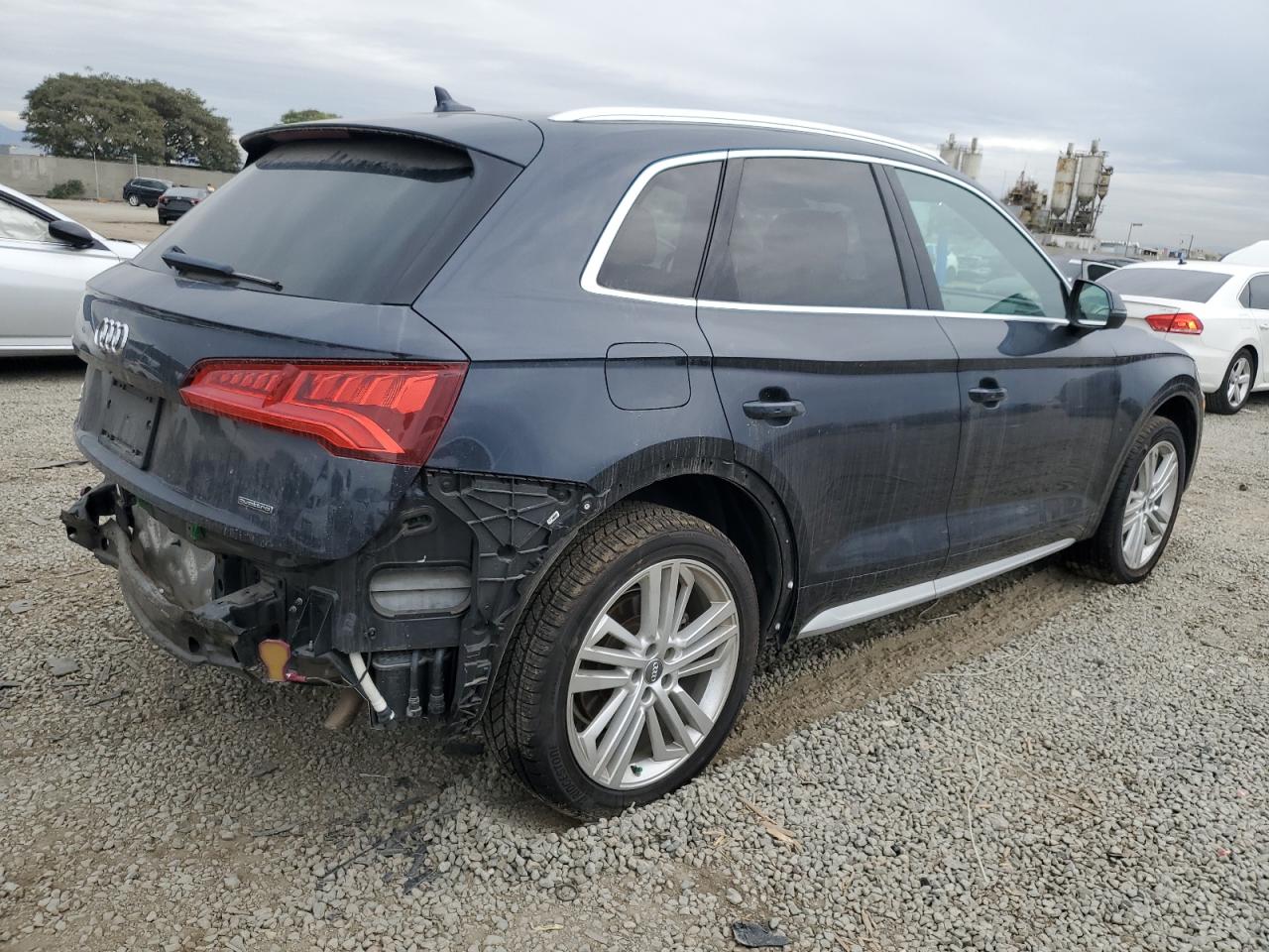 Audi Q5 Premium Plus Image 2