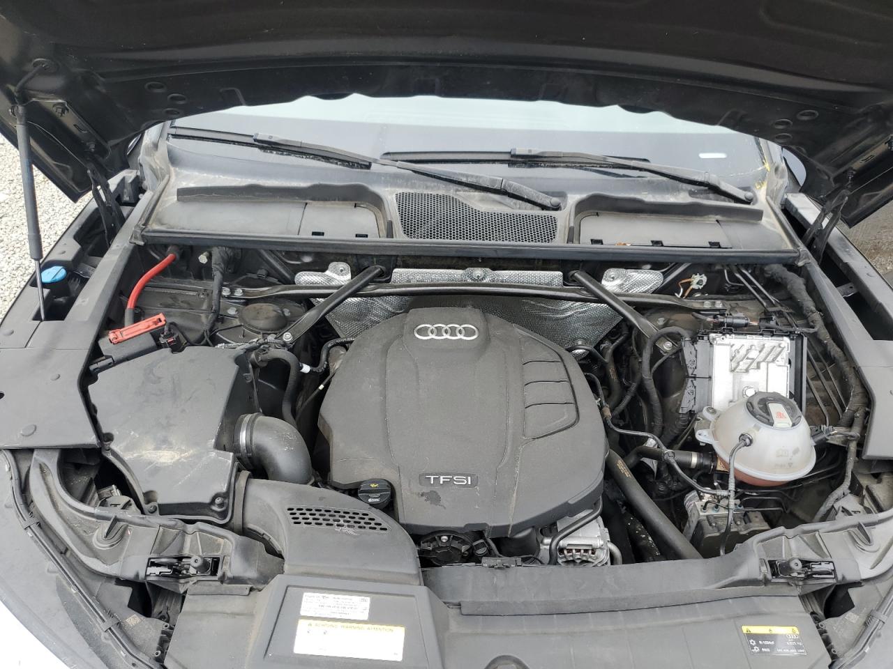 Audi Q5 Premium Plus Image 11