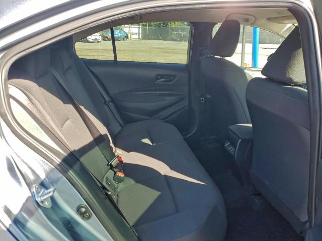 Toyota Corolla Le Image 4