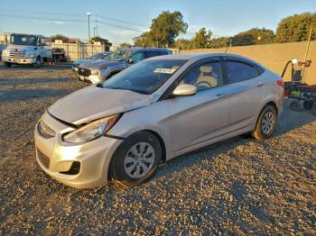  Salvage Hyundai ACCENT