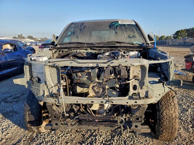 Toyota Tacoma Double Cab Image 7