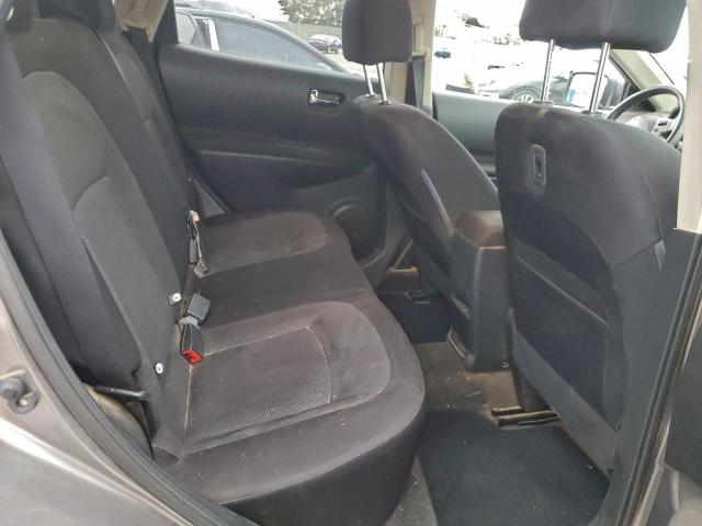 Nissan Rogue S Image 2