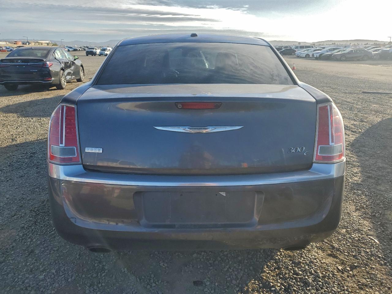 Chrysler 300 Varvatos Image 11